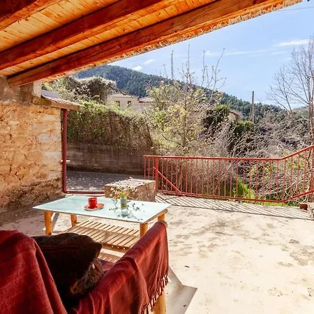 Το Aρχοντικό των Τσιντζίνων Tatil Evi Polídhroson
