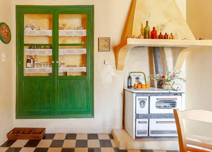 別荘 Το Aρχοντικό Των Τσιντζίνων *